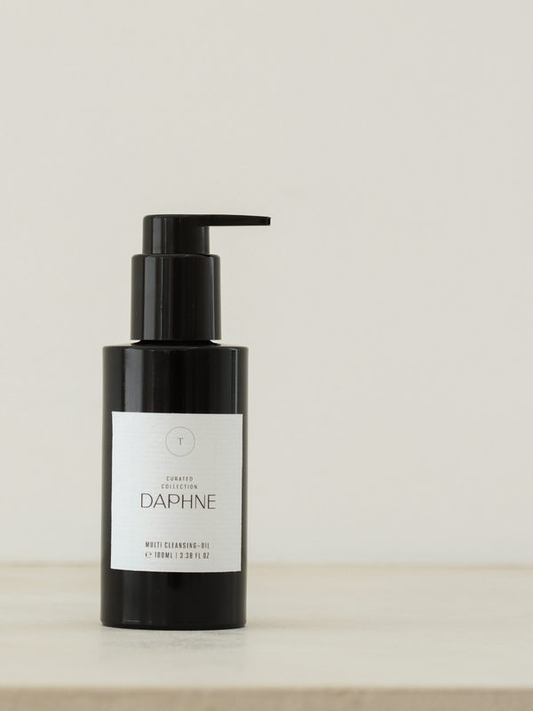 Daphne Multi Cleansing-Oil